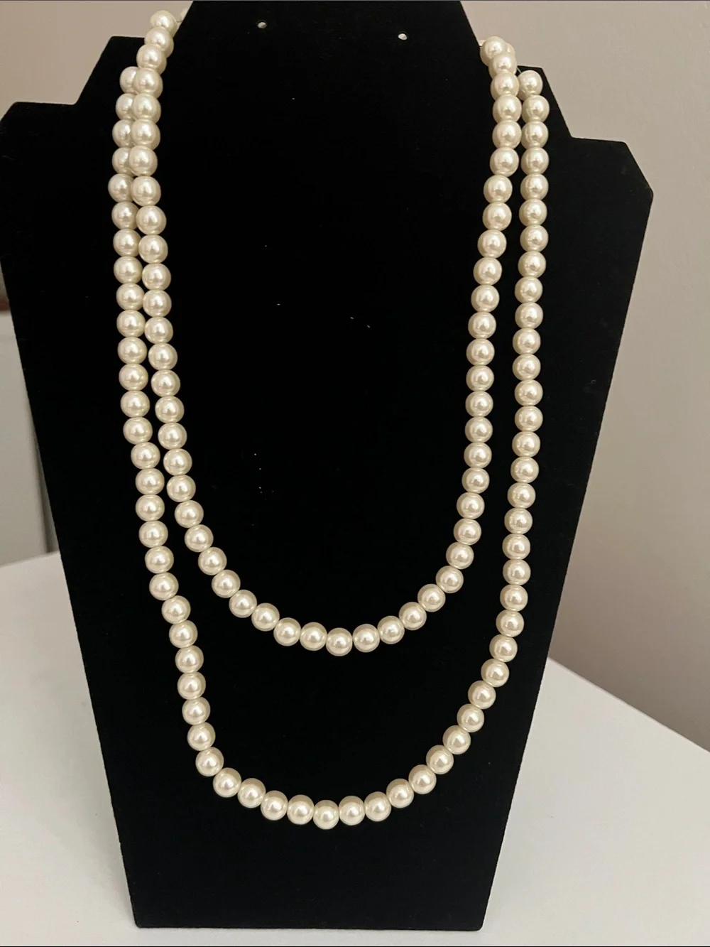 Long Faux Pearl Strand Necklace in Cream - Vintage